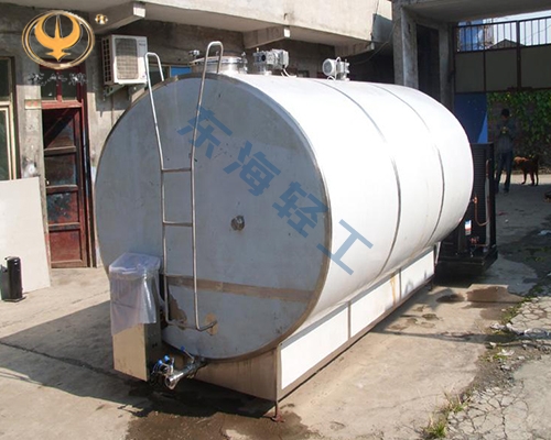 新疆12吨制冷罐